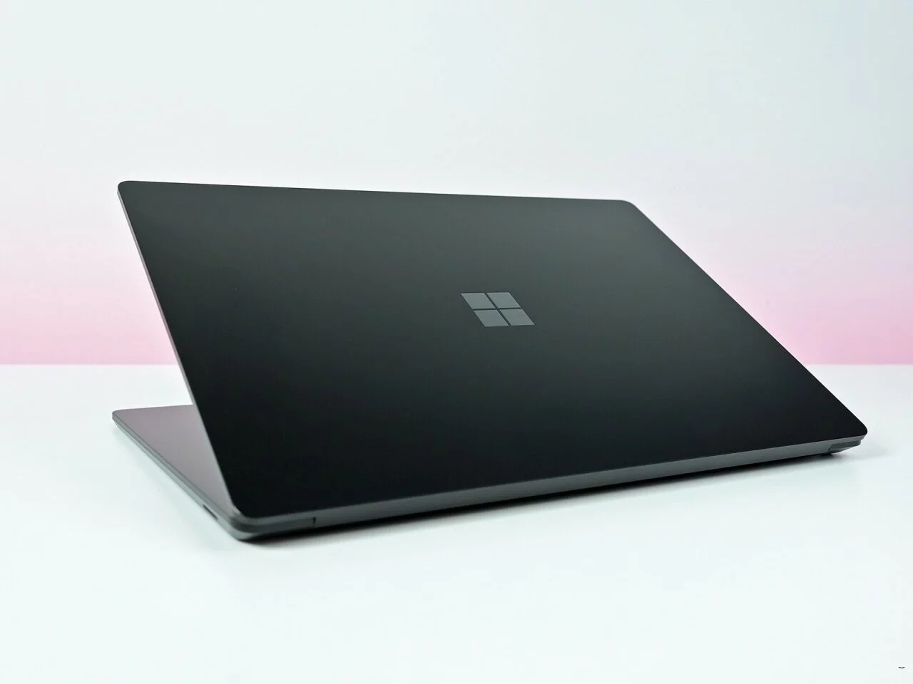 Слух: Surface Laptop 5 может получить процессоры AMD Ryzen 6000 и дисплей PixelSense Flow 120 Гц